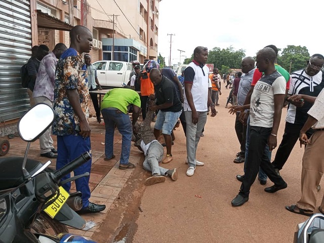 Burkina Faso : SOPAM SA saisit les créances et le matériel des filiales du  groupe Bolloré 